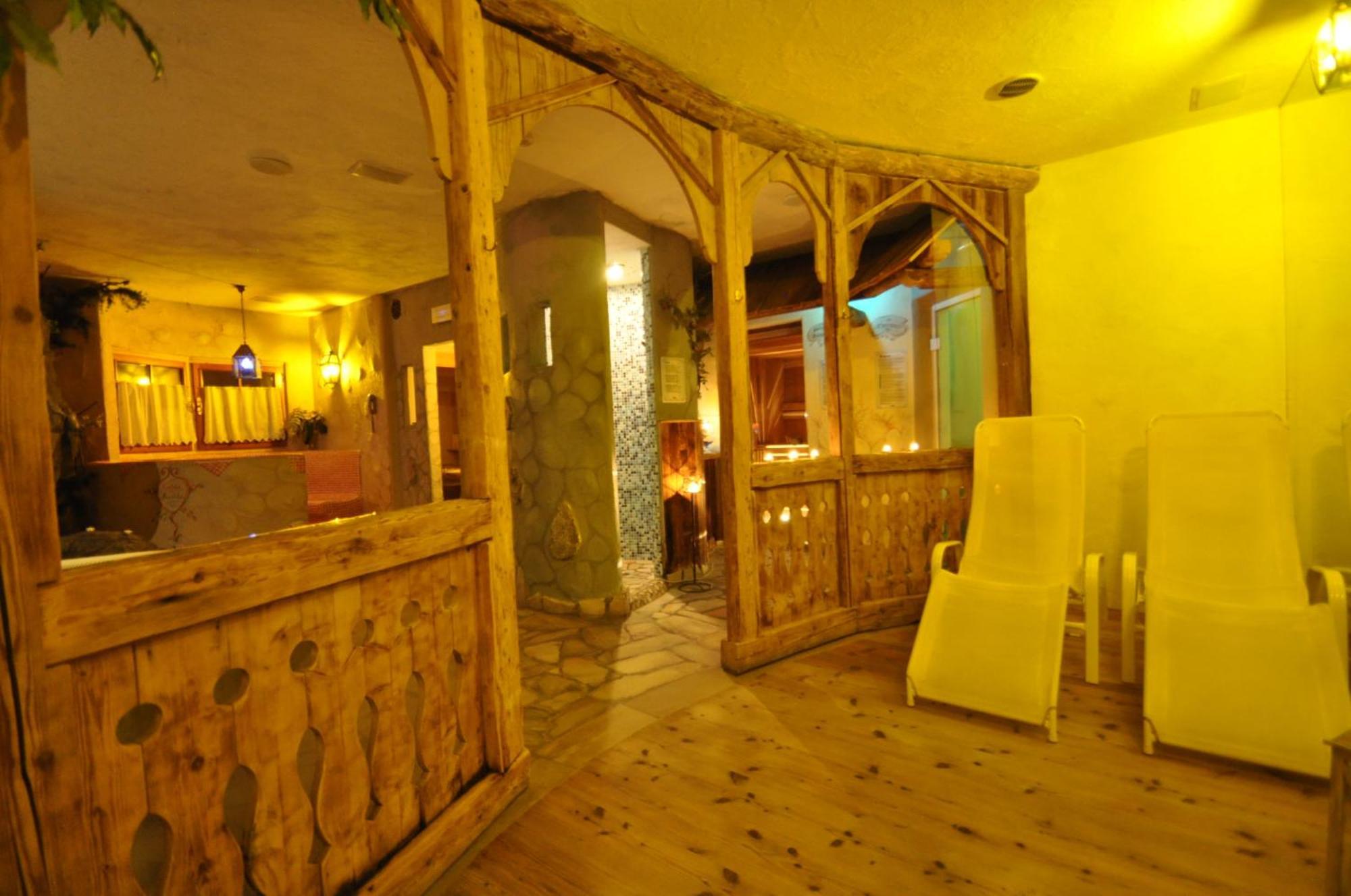 Hotel Al Forte Arabba Exterior photo